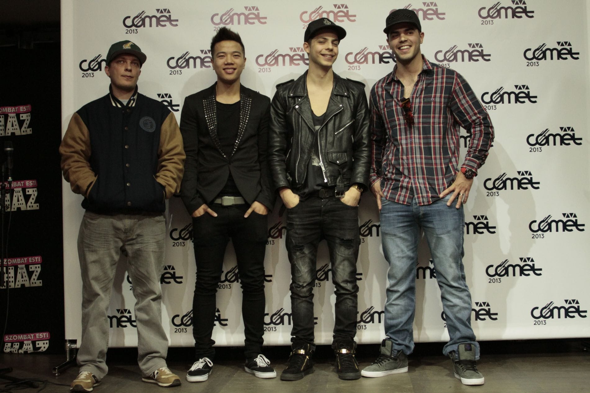 viva_comet_ferfi_jeloltek