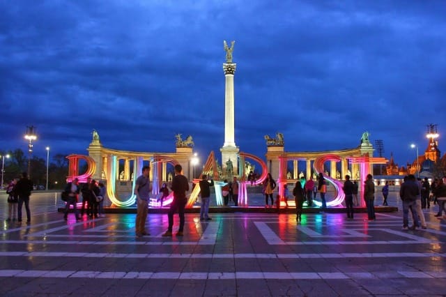 Hello Wood_Budapest2