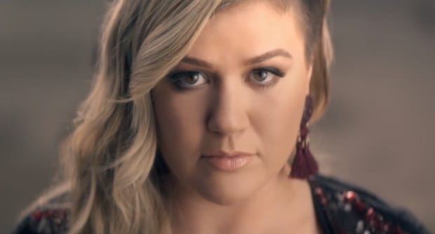 Kelly-Clarkson-Invincible-Video