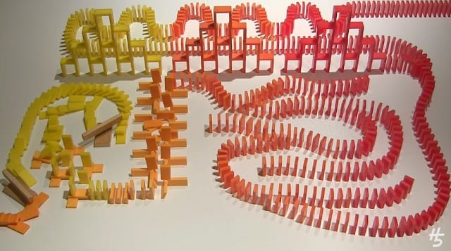 domino