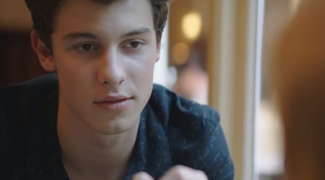 Videóklip: Shawn Mendes - There’s Nothing Holdin Me Back