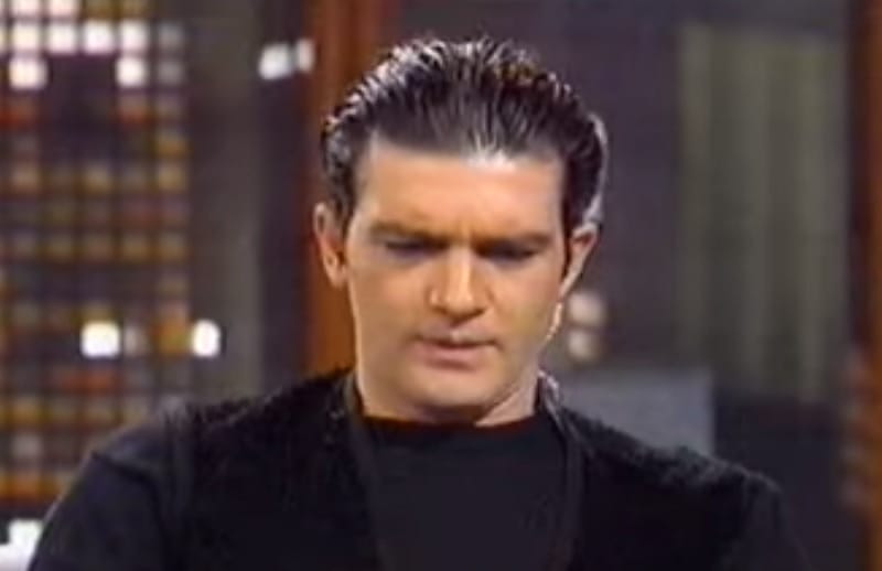 Emlékszel még rá? Így szavalta Antonio Banderas József Attilát!