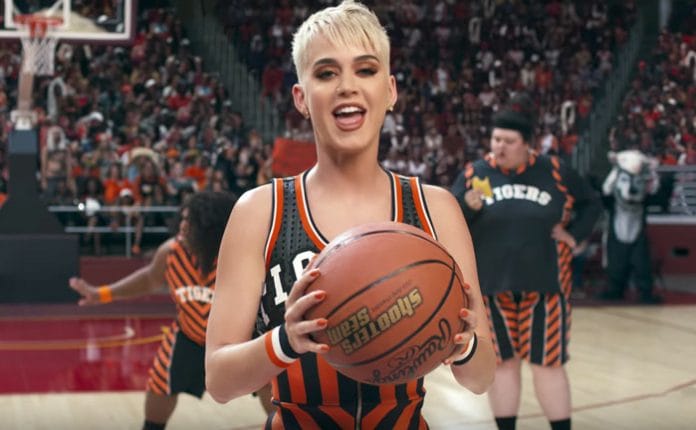Videóklip: Katy Perry feat. Nicki Minaj - Swish Swish