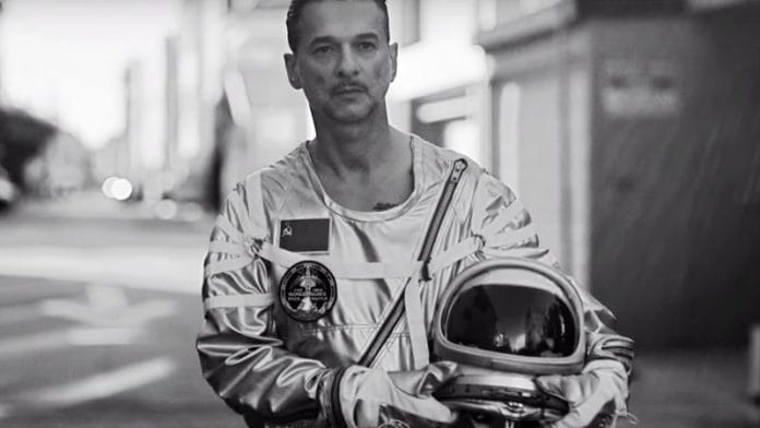 Videóklip: Depeche Mode - Cover Me