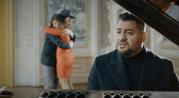 Érzelmes balladára forgatott új videóklipet Caramel
