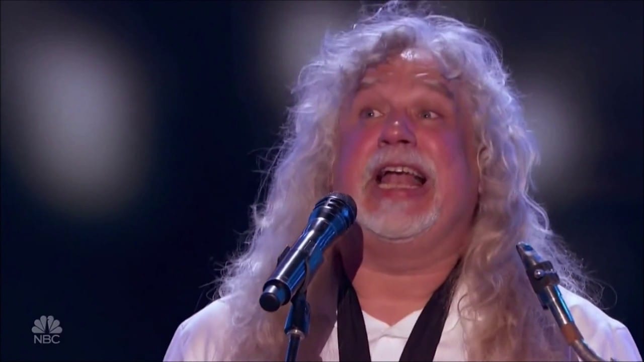 Ez a hajléktalan férfi történelmet írt a tehetségkutatók világában!