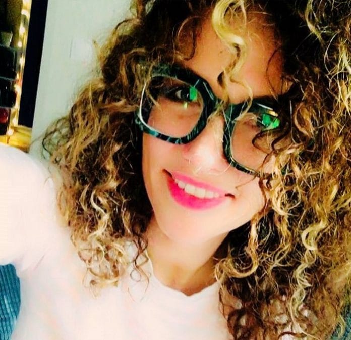 Megérkezett Marót Viki legújabb videóklipje, amelyet a 16 érintés című dalra forgatott