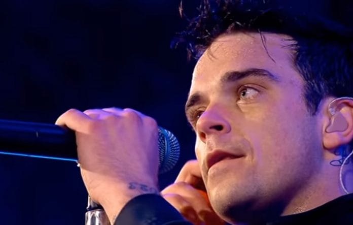 Mi az oka, hogy Robbie Williams nem énekli koncertjein az „Angels“ c. dalát?