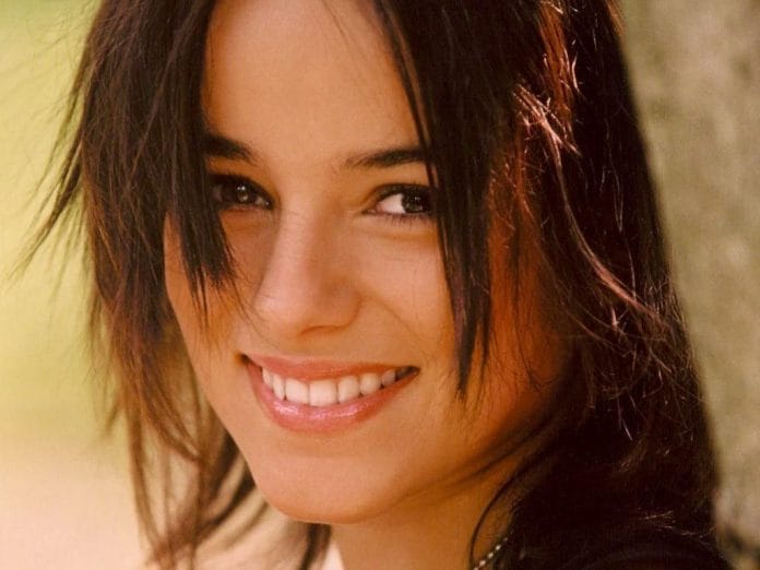 Így néz ki ma Alizée, aki a 2000-es években egész Európát meghódította