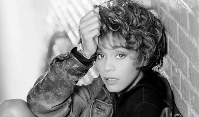 Whitney-Houston 5 szívszaggató igazság, ami a Whitney Houston életéről készült dokumentumfilmből kiderült