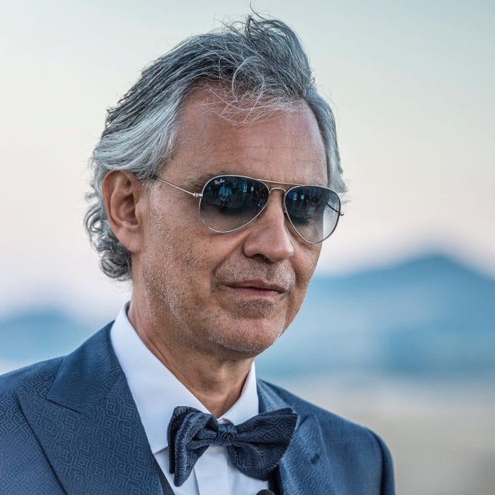 Így néz ki Andrea Bocelli piszok jóképű fia