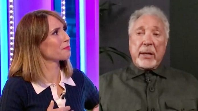 Elsírta magát a műsorvezető, amikor Tom Jones a felesége halálról beszélt!
