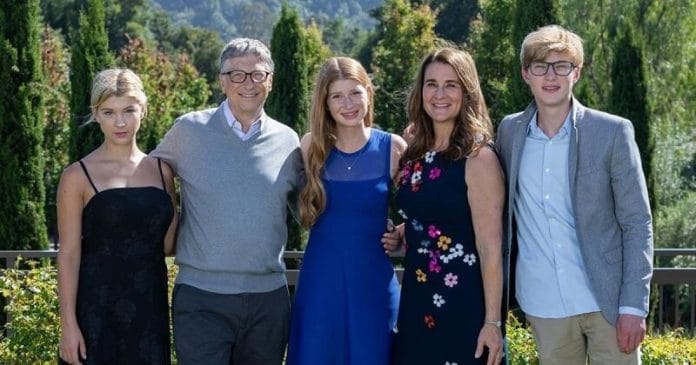 Kik Bill Gates gyermekei? Ők azok a fiatalok, akik örökölni fogják a híres Microsoft alapító vagyonának egy részét!