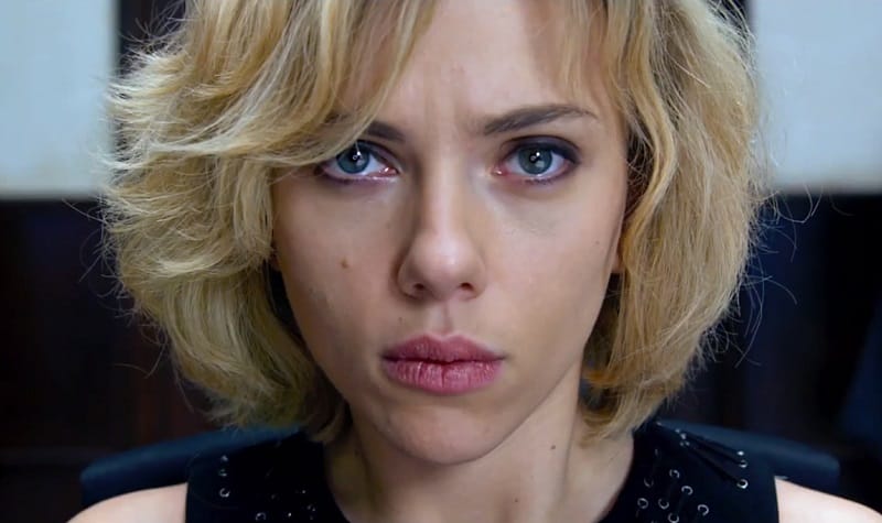 Scarlett Johansson: „Szociális segélyekből éltünk, és a szegények étkezdéjében ettünk.”