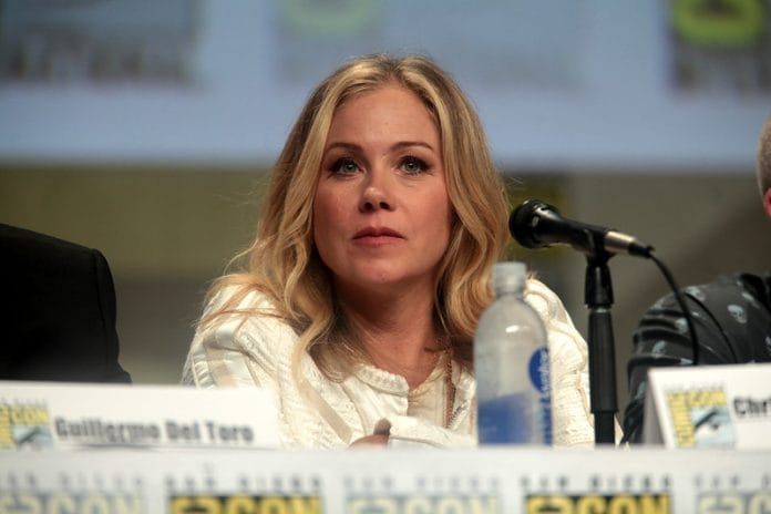 Gyógyíthatatlan betegséggel diagnosztizálták Christina Applegate-et