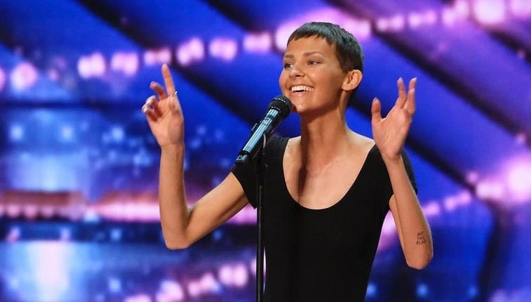 Az America's Got Talent rákbeteg versenyzőjének szívszorító vallomása: “Néha túl sok az élet ahhoz, hogy el lehessen viselni”