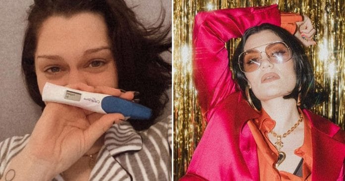 Jessie-J Jessie J összetört a fájdalomtól - egyedül vállalt gyereket az énekesnő, de nemrég elvetélt