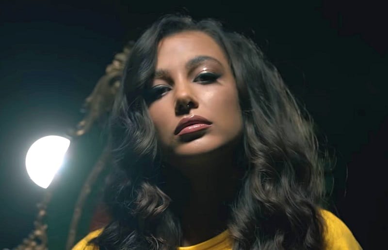 Berobbant Tóth Andi új videóklipje, egy nappal azután, hogy megnyerte a Dancing with the Stars-t