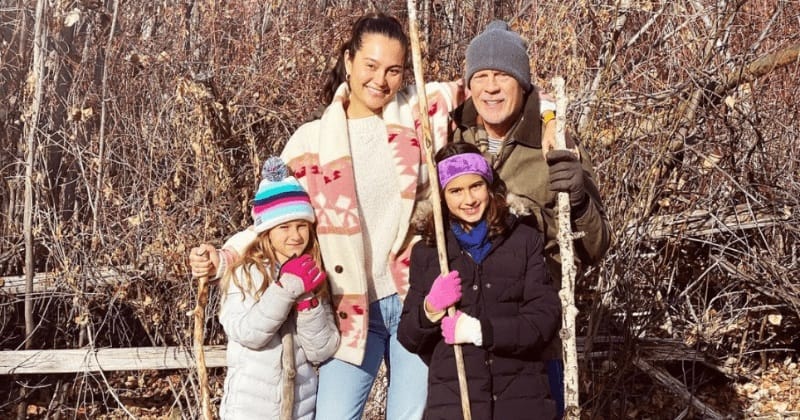 Bruce Willis felesége megható fotót osztott meg a színészről és 10 éves kislányukról
