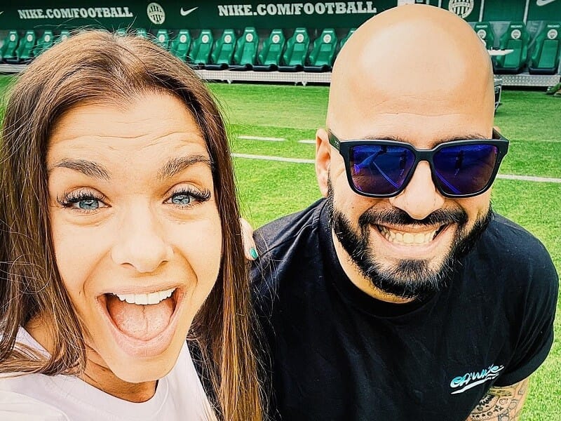 Lotfi Begi és Dér Heni a foci legjobbjainak himnuszát készítette el