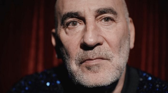 Megérkezett Kulka János hamisítatlan őszi sanzonja