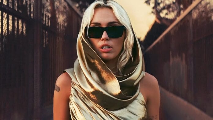 Miley Cyrus új slágere Magyarországon is rekordokat döntöget