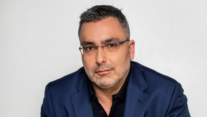 Csúnya baleset ébredt Sváby Andrást: le kellett mondania a vasárnap esti Heti Naplót