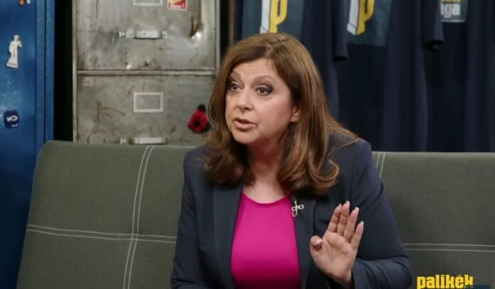Erdélyi Mónika